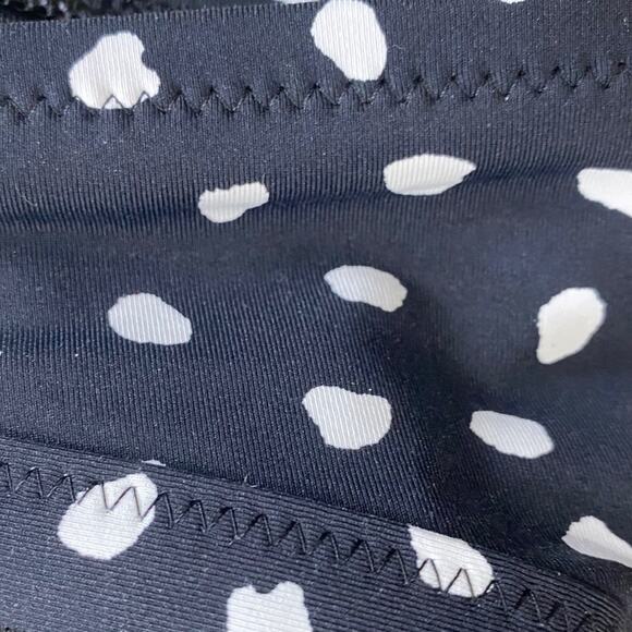 Lands' End Black & White polka dot bikini top Bra Size 36DD /38D - Picture 4 of 7